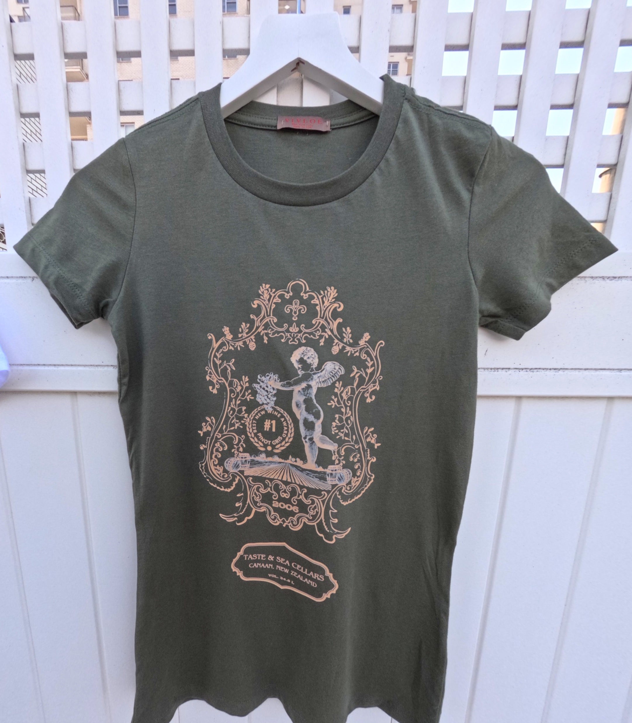 Peach Vineyard Print T-Shirt